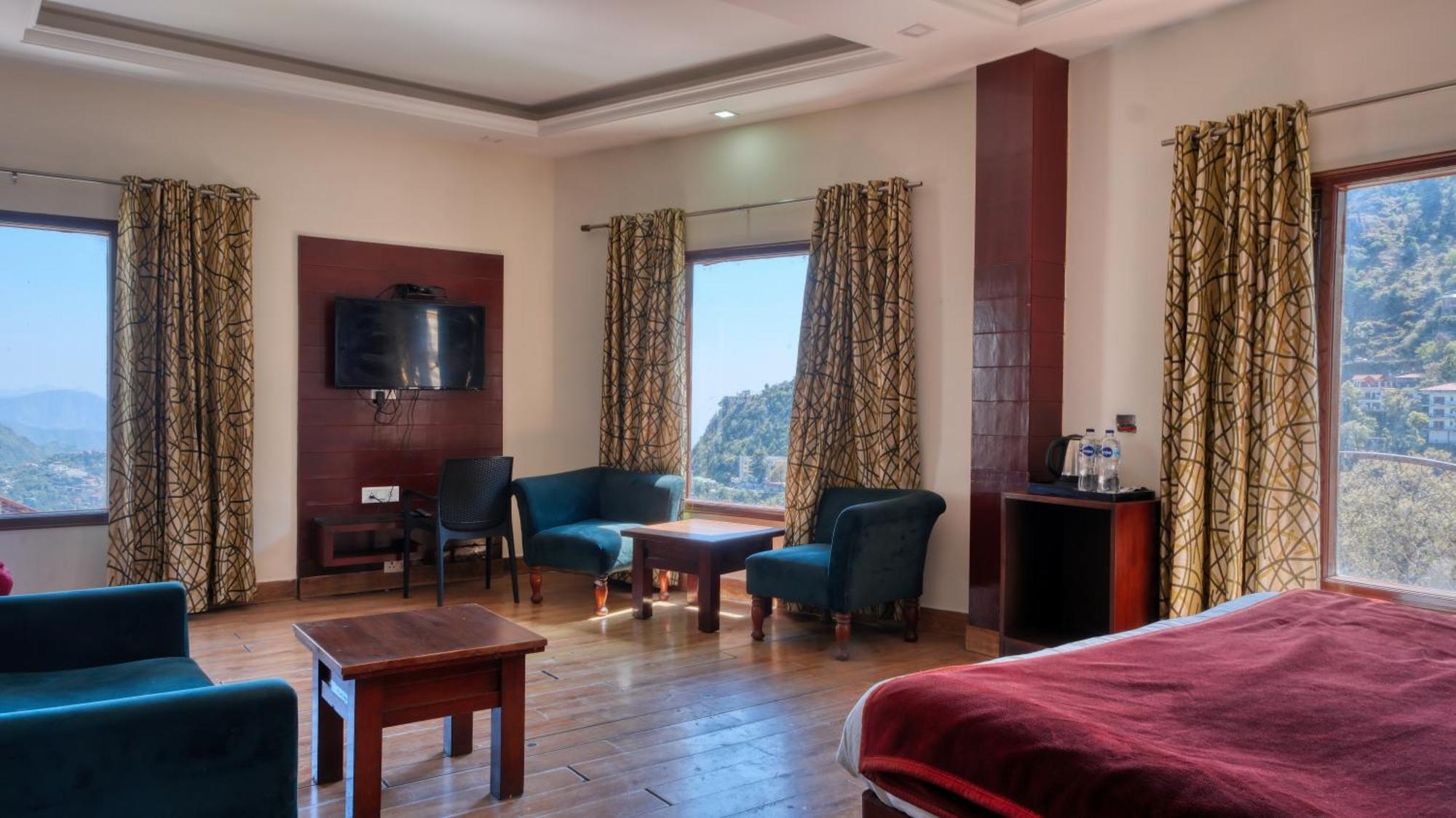 Basera Hotel Мусори Екстериор снимка